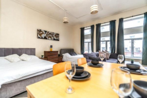 Large Studio by Finsbury Park